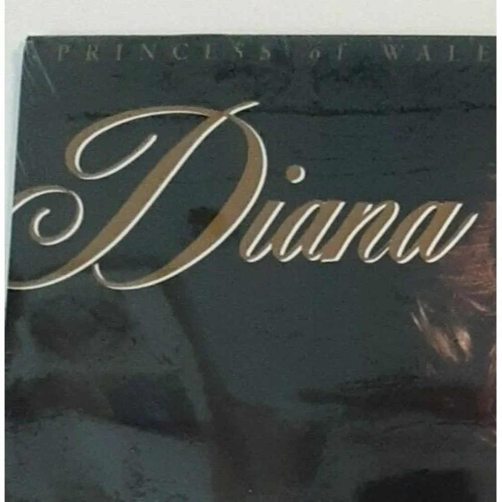 1998 Princess Diana Commemorative Calendar New in Wrapper